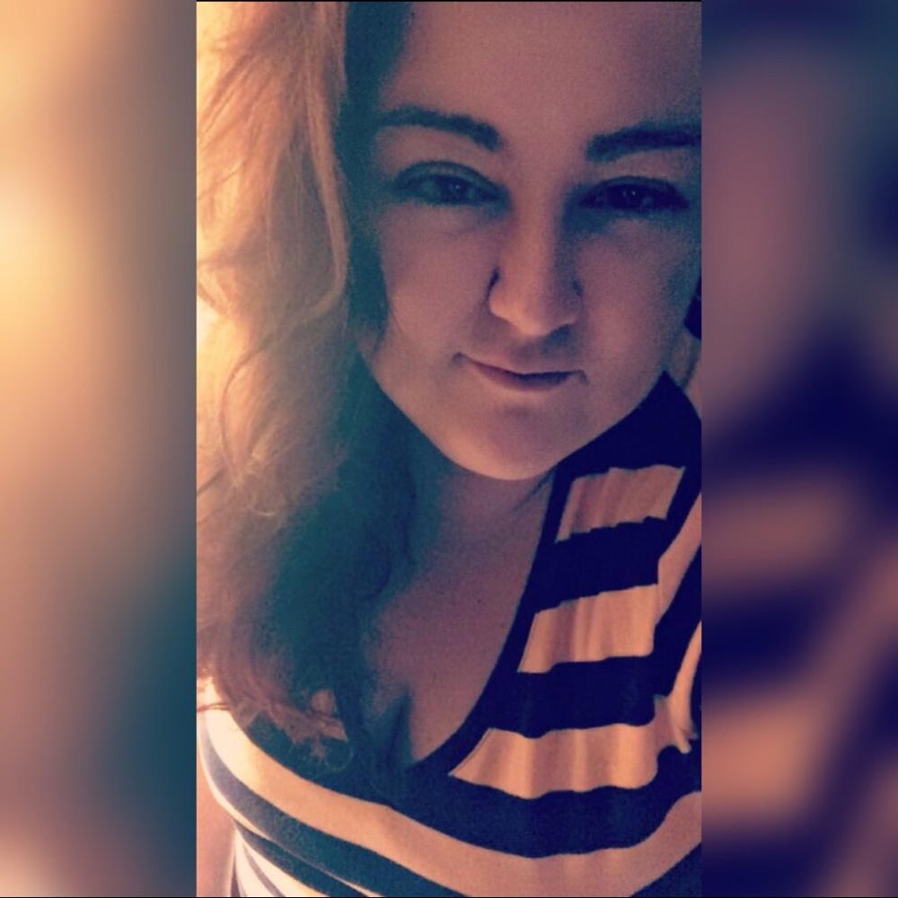 Meet your Posher, Jenn